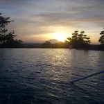 D\'Emmerick Salib Putih Hotel Salatiga