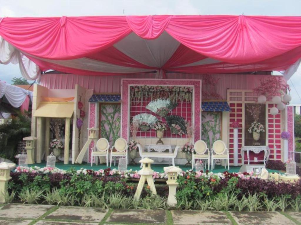 D'emmerick Salib Putih 3* Salatiga